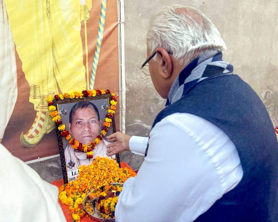 Tragic Incident in Faridabad: CM Manohar Lal Khattar Pays Homage to Mahesh Panchal, Brother of Accused Bittu Bajrangi