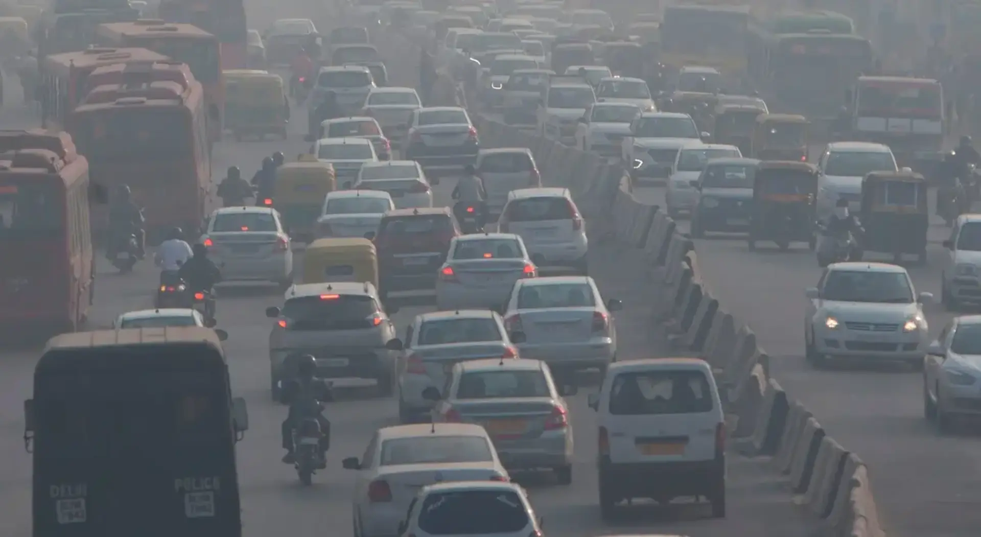 WHO-Approved Apps Show AQI of 1,000; Government Sensors Report It to be 500