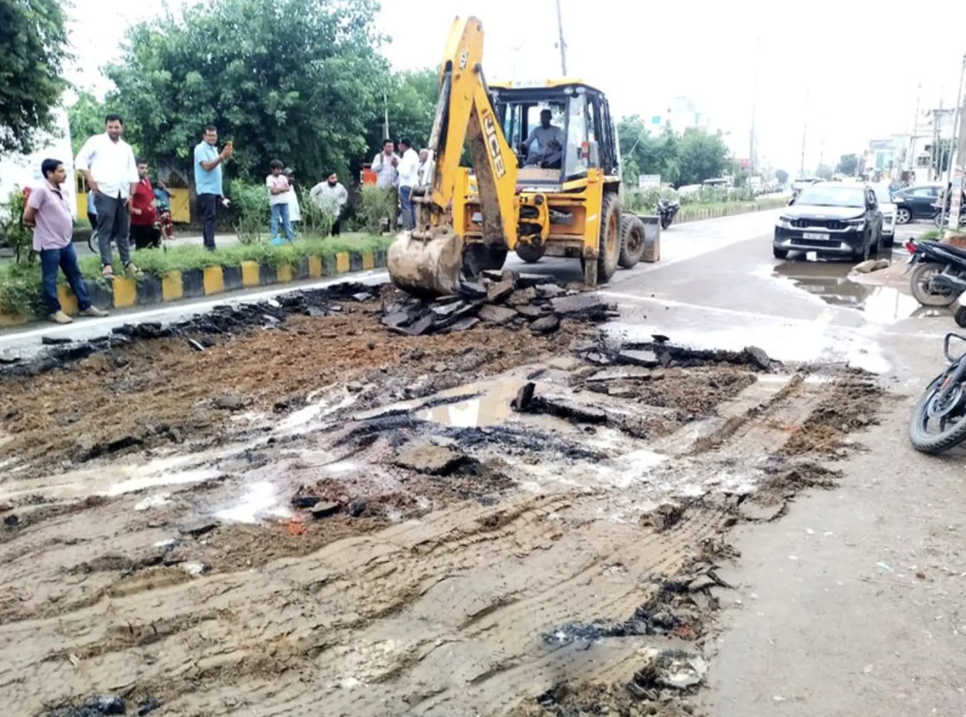 After 36-Year Legal Battle, Panipat Farmer Reclaims Land as PWD Uproots Barsat Road