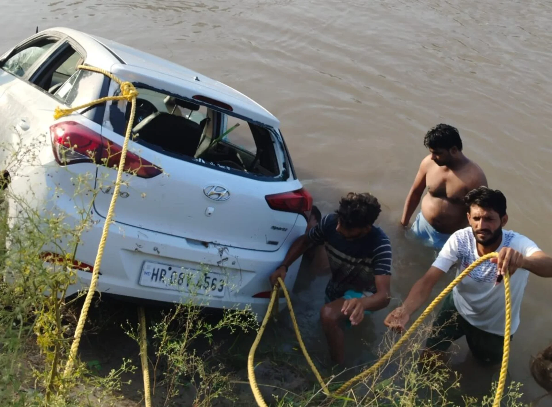 8 Family Members Die in Tragic Car Accident in Kaithal