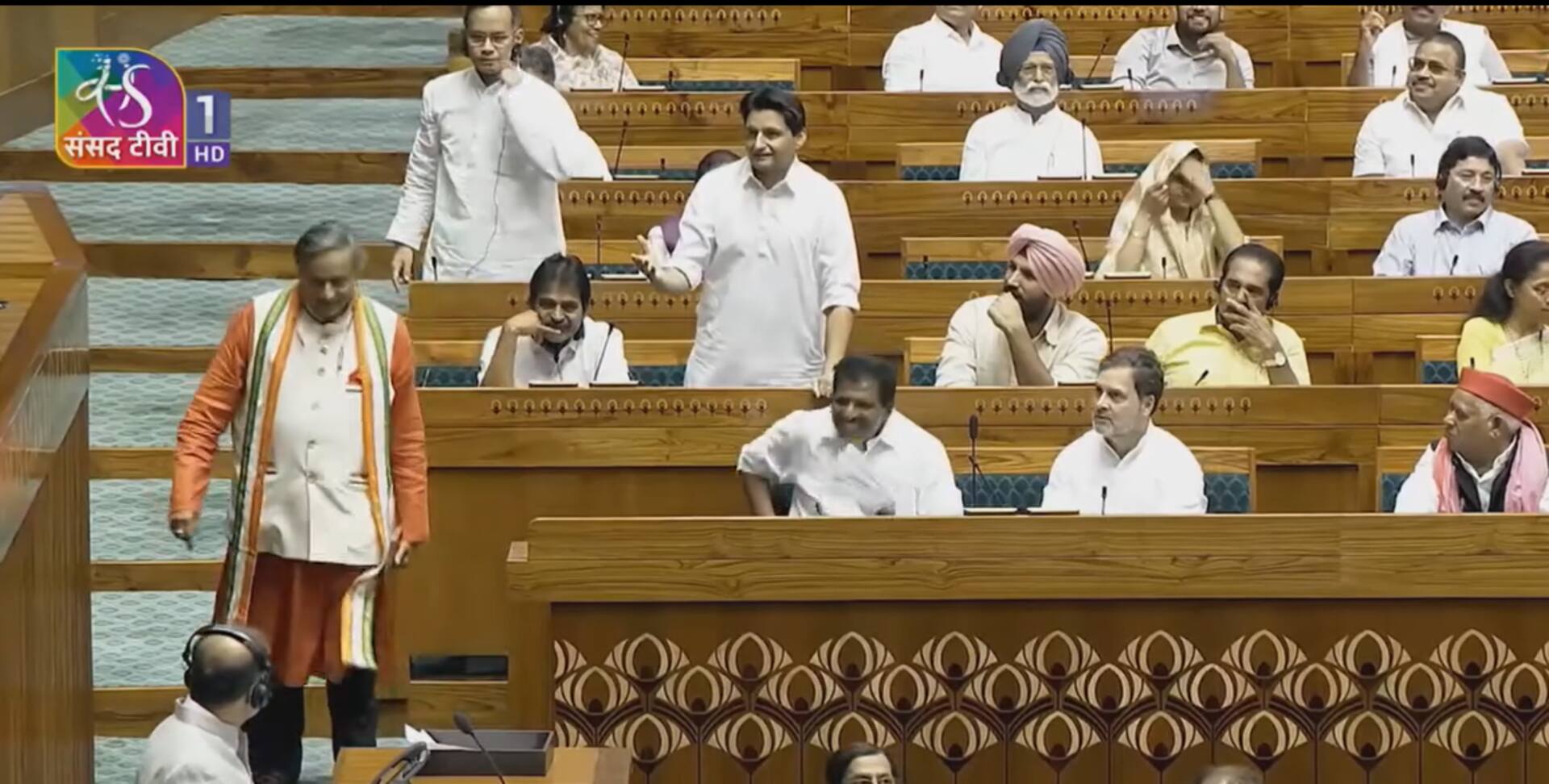 Constitution Clash in Parliament: MPs Debate Over 'Jai Samvidhan' Slogan