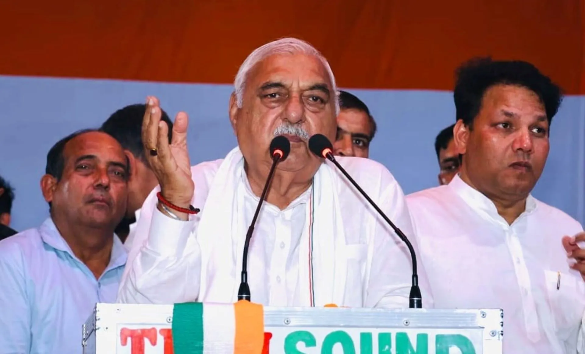 "But before pointing fingers at others, look at yourselves": Hooda's take on "Babu-Beta" taunts