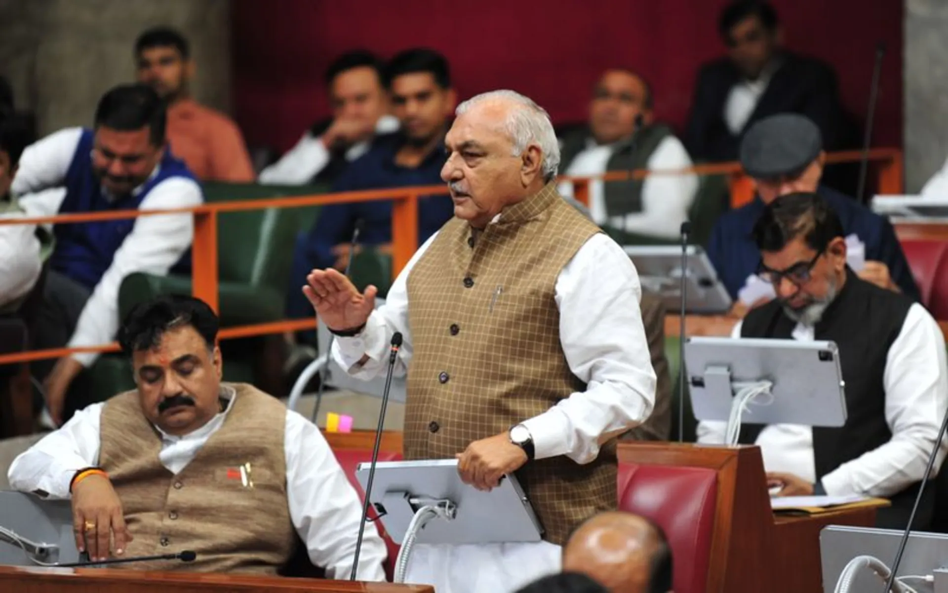 Haryana Congress Resolves Deadlock: Hooda Named CLP Leader, Rao Narender Singh Takes Over as HPCC Chief