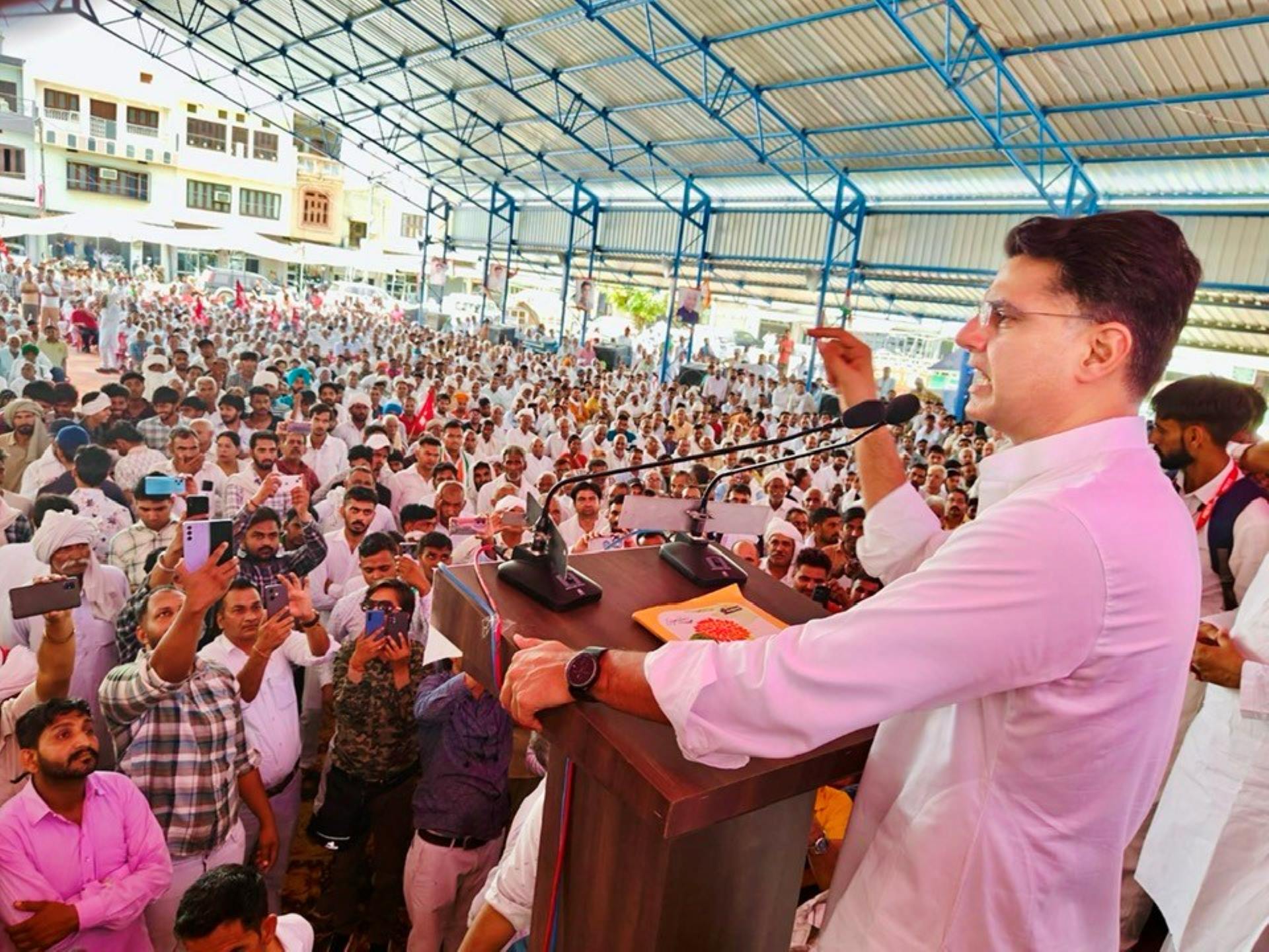 Congress Party's Internal Fighting Exposed at Sachin Pilot's Rally